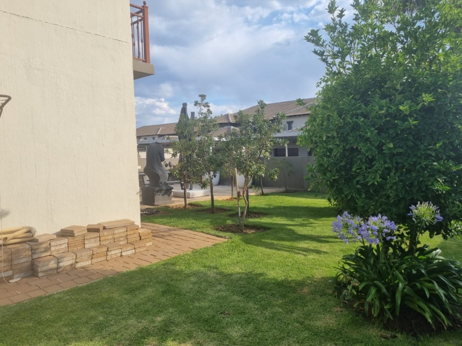 2 Bedroom Property for Sale in Melodie North West